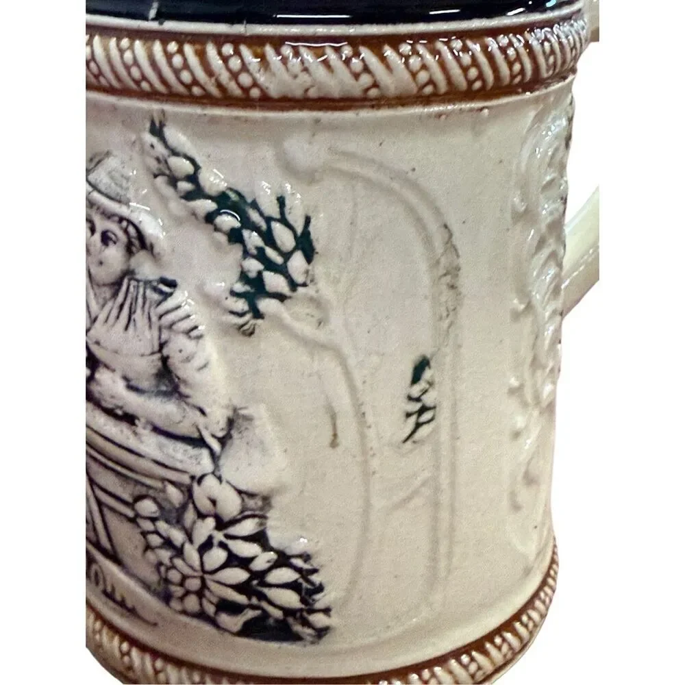 Antique Vintage‎ German Beer Stein 1/4 L size